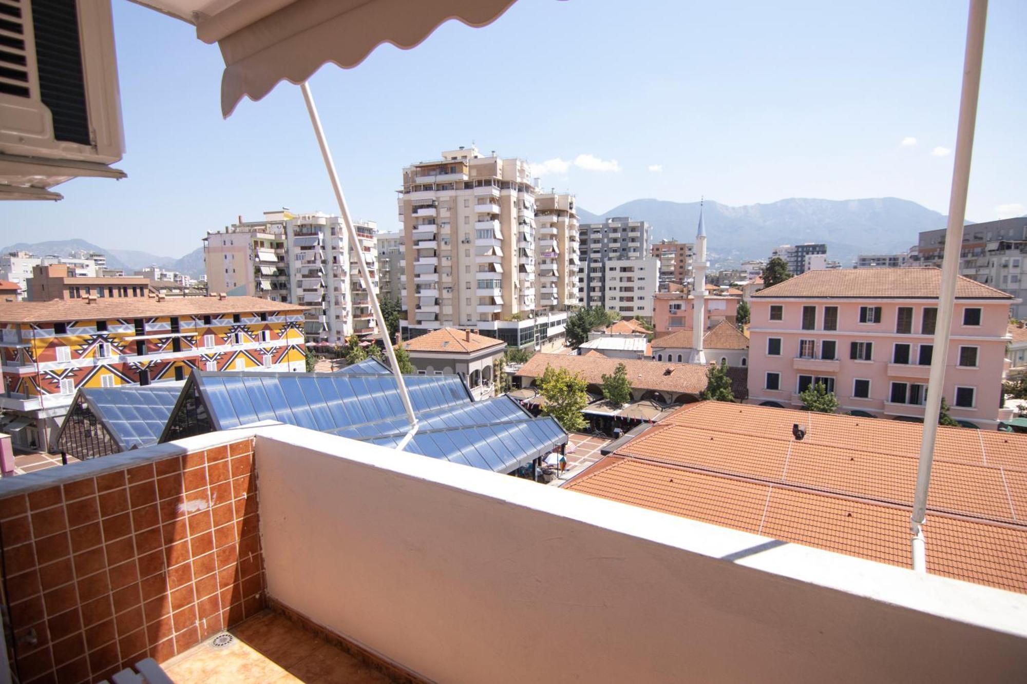 Tirana Central Apartment Zewnętrze zdjęcie